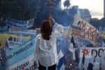 La Confederación Intersindical muestra su absoluta repulsa por el atentado a Cristina Fernández en Argentina, y su apoyo al pueblo argentino y sus organizaciones sociales y sindicales.