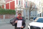 La Confederación Intersindical ha presentado, en la Embajada de Argentina en Madrid, un escrito de apoyo a las movilizaciones sindicales y sociales contra las medidas de Javier Milei